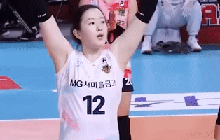 Video: Hotgirl bóng chuyền Hàn Quốc gây sốt với điệu nhảy trên nền nhạc Việt Nam