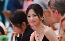 Netizen chỉ ra lý do Song Hye Kyo được "o bế" tại Trung Quốc, nhắc lại tin đồn được đại gia bao nuôi nên bị Song Joong Ki ly hôn?