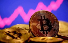 Ngân hàng khủng hoảng, bitcoin lên ngôi