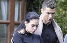 Bạn gái của Ronaldo tiết lộ bị sảy thai 3 lần, chia sẻ về nỗi sợ mỗi khi gặp bác sĩ