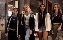 Bị đồng đội chê 'lúa' Huỳnh Như thay đổi phong cách, tự tin diện áo croptop, trang điểm khi đi dạo phố