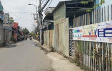 CLIP: Nam sinh thất thần nhìn điện thoại bị cướp ngay trên tay