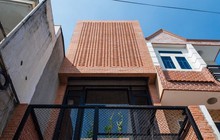 Ngôi nhà không trát vữa khiến ai cũng phải trầm trồ