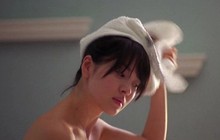 Đằng sau cảnh bán khỏa thân trong nhà tắm của Song Hye Kyo