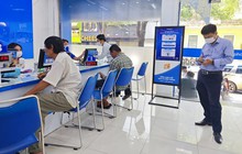Lo khóa sim, người dân đổ xô đi chuẩn hóa thông tin thuê bao