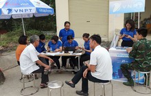 Nhà mạng mở thêm quầy, làm thêm giờ để bớt khóa sim khách hàng