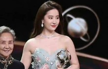 Lưu Diệc Phi bị chê béo và loạt ồn ào từ đêm hội hot nhất Trung Quốc