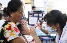 Bệnh tay chân miệng tăng, nhiều ca nặng