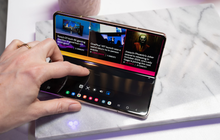 Những lợi ích chỉ Galaxy Z Fold4 mới có, điện thoại bình thường muốn cũng khó