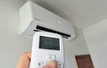 Tiết kiệm điện: "Tắt hết đi, chẳng dùng gì cả"