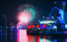 Đội Canada và Pháp kể chuyện tình yêu bằng pháo hoa trên bầu trời Đà Nẵng