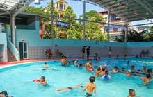 Tắm bể bơi mùa nắng nóng, cần đặc biệt lưu ý những điều này kẻo mắc "tỷ bệnh" nguy hiểm