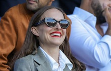 Natalie Portman nở nụ cười rạng rỡ giữa bê bối chồng ngoại tình