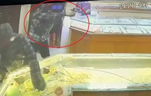 Bác sĩ thông báo về tình trạng sức khoẻ của nạn nhân vụ cướp tiệm vàng ở Hải Dương