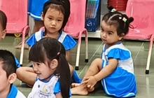 Võ Hạ Trâm tiết lộ lý do cho con gái theo học ngôi trường đặc biệt, bật cười trước biểu cảm hài hước của bé