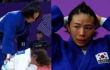 Đang thi đấu võ sĩ tại ASIAD có hành động bất ngờ khiến đối thủ bật khóc nức nở, lập tức bị xử thua sau đó