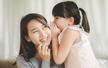 5 hành động của trẻ chứng tỏ chúng yêu mẹ rất nhiều