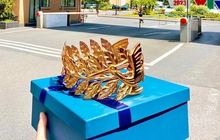Lộ diện hình ảnh thật vòng nguyệt quế Chung kết năm Olympia 2023, đẹp đến từng chi tiết nhỏ nhất!