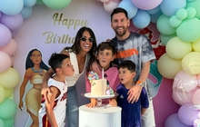 Bà xã Messi hạnh phúc đón sinh nhật bên người thân, được ông xã gọi bằng một từ cực tình cảm