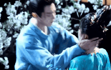 Mỹ nam Hoa ngữ hôn "vợ" mãnh liệt ở phim mới gây sốt, fan bình luận: Anh cứ vậy đi em thích lắm