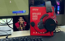 Bật mí mẫu tai nghe Đỗ Hùng Dũng được vợ tặng, có gì "hot" mà khiến fan rần rần truy lùng bằng được