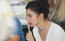 Á hậu Phương Nhi có màn đáp trả bất ngờ khi vô tình bị phát hiện “vết dính cute”