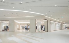 Thích thú trải nghiệm mua sắm tích hợp công nghệ tại cửa hàng Massimo Dutti Hà Nội