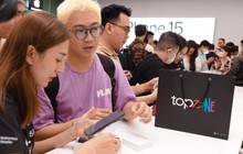 Chủ nhân của những chiếc iPhone 15 series đầu tiên tại TopZone chính thức lộ diện!