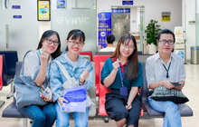 Hệ thống tiêm chủng VNVC từng tạo ''hot trend'' tiêm vắc xin HPV nay lại được vinh danh uy tín hàng đầu Việt Nam