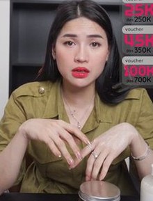 Nóng: Tài khoản TikTok 4 triệu followers của "chiến thần review" Võ Hà Linh bất ngờ "bay màu"