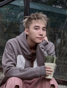 Sơn Tùng và con số 700 triệu đồng đang làm bùng nổ MXH!