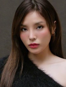 Kỳ Duyên đã căng khi drama với Minh Triệu bùng nổ: "Dừng lại ngay đi, không hay ho đâu!"