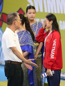 "Tiên cá" khóc ở SEA Games 33 là ai?
