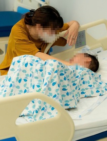 Vụ tài xế say xỉn gây tai nạn liên hoàn ở Hà Nội: Tình hình sức khỏe 2 bé nhỏ bị tông trúng hiện ra sao?