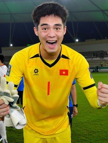 FIFA vinh danh Đình Bắc và Trung Kiên