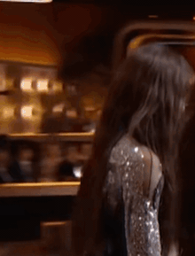 HOT nhất Quả Cầu Vàng 2026: Lisa (BLACKPINK) xuất hiện cạnh 1 nhân vật quyền lực, cả MXH nức nở vì màn tương tác bất ngờ