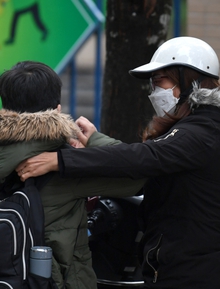 Thông tin MỚI NHẤT về việc cho học sinh Hà Nội nghỉ học khi trời rét