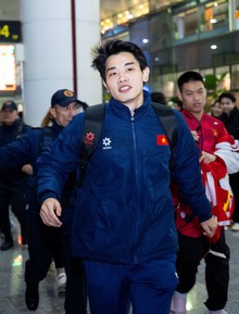 Mang 100 chiếc cam trạm tỷ đến đây để visual này cân tất: Đình Bắc vội chạy ra xe về quê thôi cũng giật "spotlight"