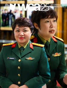 Mưa Đỏ giống như một chiến dịch - nơi mỗi cảnh quay là một nhiệm vụ, mỗi quyết định đều mang ý nghĩa tri ân