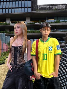 Tòa nhà cao thứ 3 TP.HCM lập tức soán ngôi đông khách nhất dịp lễ nhờ tung vườn hoa Tết khổng lồ