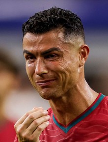 Ronaldo bị phản bội?