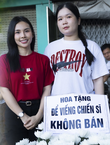 Hai cô gái dậy từ 3h sáng, người đàn ông đặt 1.500 bông cúc trắng trong một ngày TP.HCM nghiêng mình tiễn đưa 731 liệt sĩ