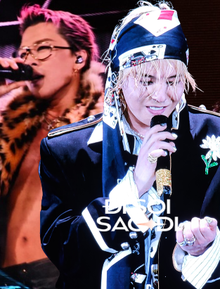 Chùm ảnh nét căng: BIGBANG chất vô đối, hô vang "Việt Nam vô địch" và quỳ gối cảm ơn hàng chục nghìn người giữa Mỹ Đình