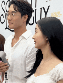 Vbiz có cặp sao nghi "phim giả tình thật": Hint ngập ngụa không cần soi, cứ đứng gần là bùng nổ chemistry