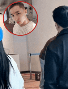 Chuyện không thể ngờ xảy ra với Trấn Thành và Sơn Tùng tại sân bay ngày giáp Tết