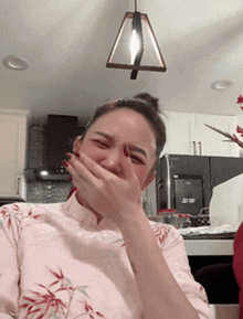 Tóc Tiên sang Mỹ đón Tết cùng gia đình