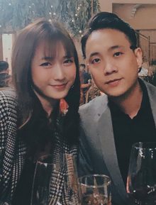 Trâm Anh xoá ảnh chung và unfollow JustaTee, đăng dòng trạng thái: "Vừa tự tay xoá đi một vài thứ, đẹp nhưng phải xoá đi thôi"