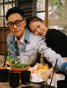 Trâm Anh xoá ảnh chung và unfollow JustaTee, đăng dòng trạng thái: "Vừa tự tay xoá đi một vài thứ, đẹp nhưng phải xoá đi thôi"