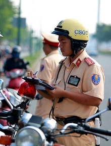 Từ ngày mai, 6 lỗi vi phạm giao thông bắt đầu bị xử phạt, người dân chú ý