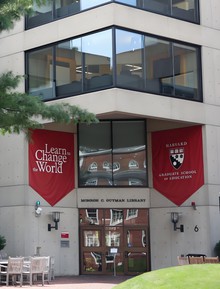 Tất tần tật về chương trình thạc sĩ Havard đang hot: Tỉ lệ được nhận cao gấp 6 lần bậc cử nhân, chi phí lên đến 2,7 tỷ/năm học